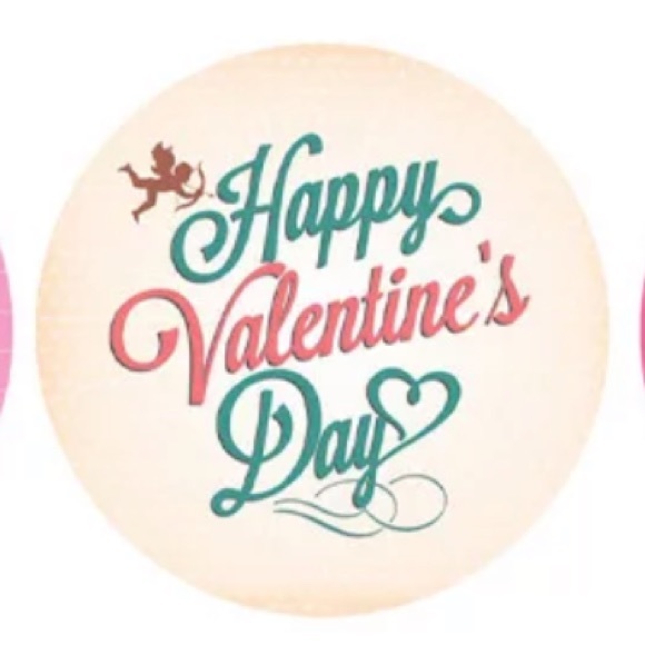 100 Pack of Valentines Stickers 1 Inch PRICE IS FIRM - Picture 7 of 10